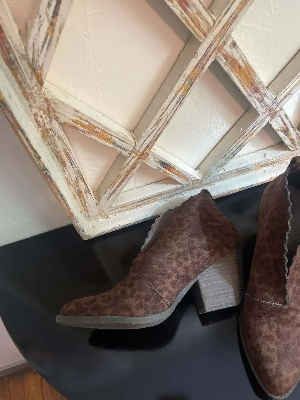Coconuts by Matisse Addie Scalloped Leopard Print Booties Size 8M